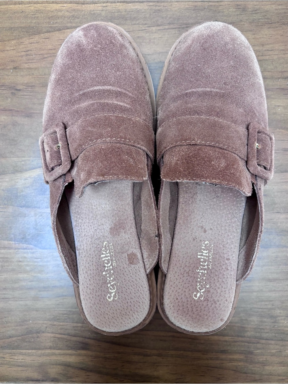 Women’s Slip-On Loafers in Brown Suede